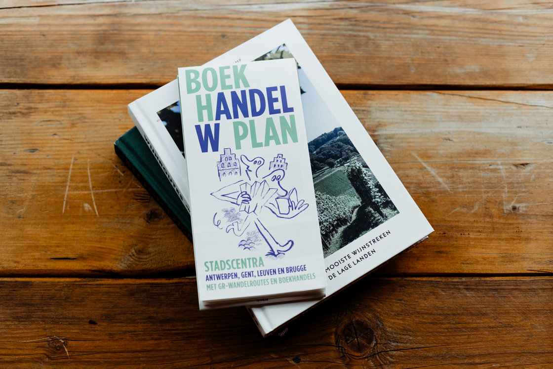 Wandelkaart [Jouw stad] Leest Alta Via Boekhandelwandelplan Antwerpen Leuven Brugge Gent