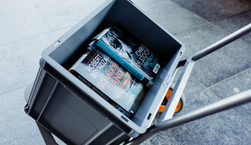 Bak met boeken